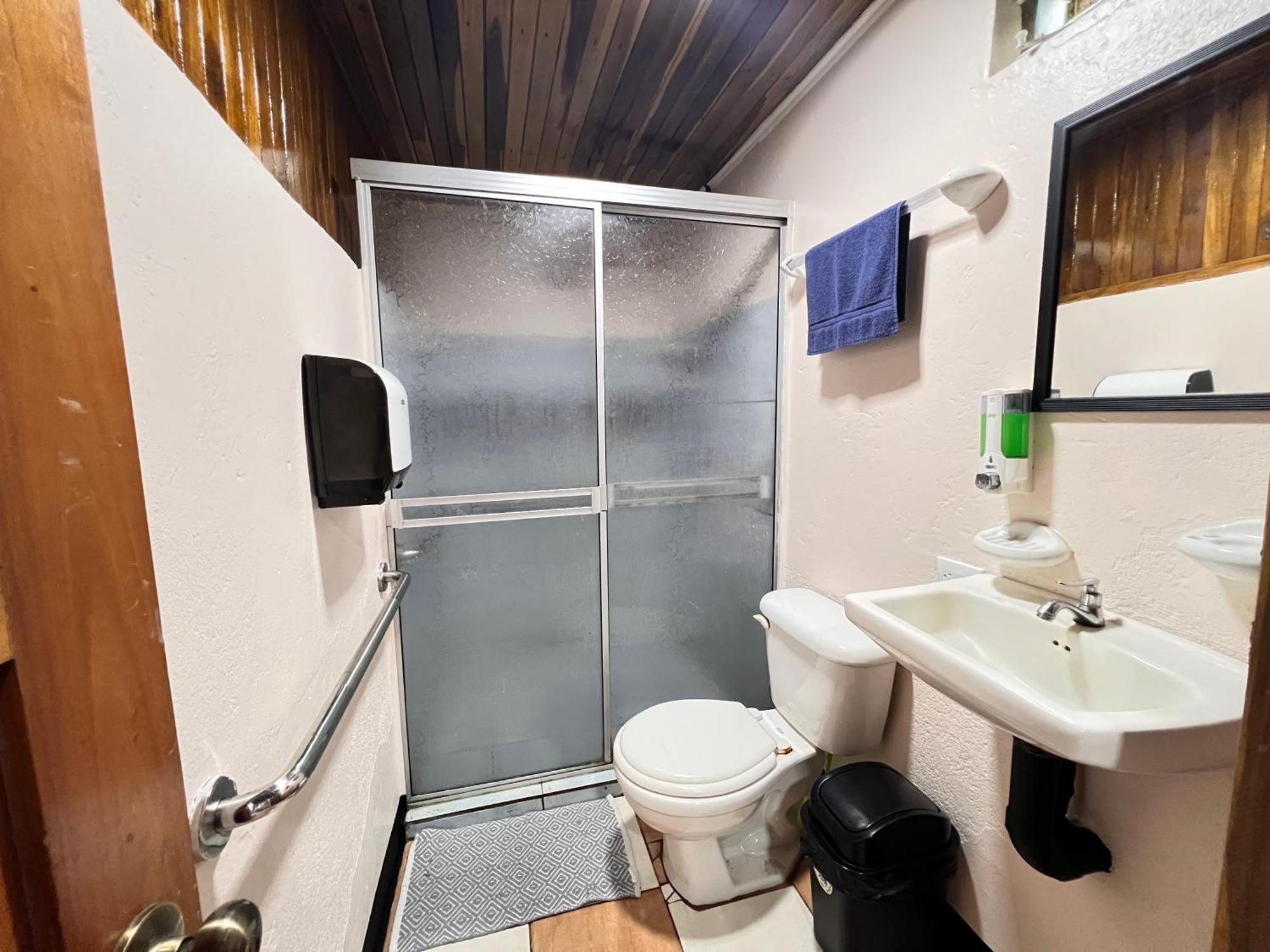 Rio Danta Hostel La Fortuna Luaran gambar